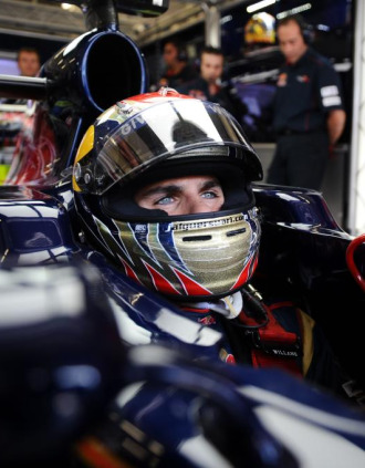 Jaime Alguersuari, en su monoplaza Toro Rosso