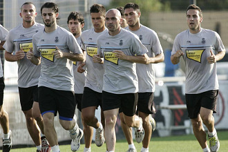 Los jugadores del Espanyol, durante su primer entrenamiento de la pretemporada