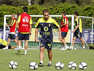 Pedro Vega, en un entrenamiento con Las Palmas