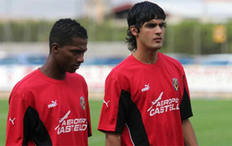 Barbosa junto a Valencia en un entrenamiento del Villarreal en la temporada 2005/2006