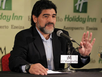 Maradona critic duramente a su antiguo amigo Bilardo