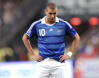 Benzema volver a vestir frente a Noruega la camiseta 'bleu'