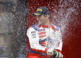 Loeb celebra su victoria en el Rally de Alemania.