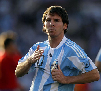 Leo Messi celebra el primer tanto de Argentina ante Espaa.