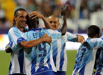 Edinho celebra un gol conseguido con su equipo en esta pretemporada.