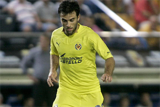 Rossi, durante un partido con el Villarreal