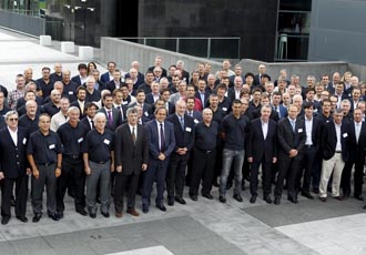 Los seleccionadores posan juntos en la IX Conferencia de Seleccionadores de UEFA