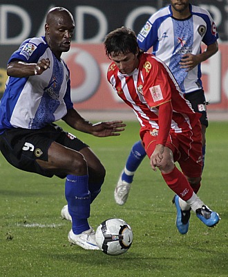 Pamarot y Piatti, en el partido de Copa disputado la temporada pasada entre ambos equipos