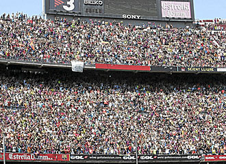 El Camp Nou en una foto de archivo.