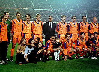 Equipo del Dream Team que jug el partido homenaje a Cruyff.