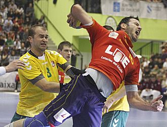 Iker Romero fue uno de los destacados en la victoria de Espaa sobre Lituania