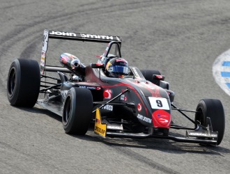 Carlos Sainz termin tercero.
