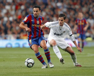 Xavi, durante el Madrid-Barcelona de la temporada pasada