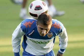 Joaqun, durante un entrenamiento del Valencia