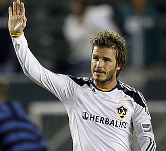 David Beckham, saludando.