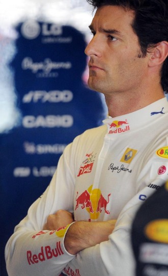Webber, en el 'box' de Red Bull en Abu Dabi