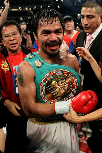 Manny Pacquiao celebrando su triunfo ante Margarito