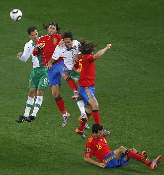 Lance del ltimo Portugal-Espaa disputado en el Mundial de Sudfrica.