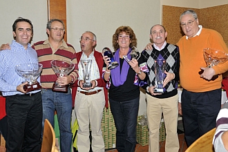 Javier Hernndez, Desiderio Mondelo, Crescencio Argeso, Matilde Fernndez, Carlos Snchez y Carlos Jimnez. Los ganadores de la temporada.
