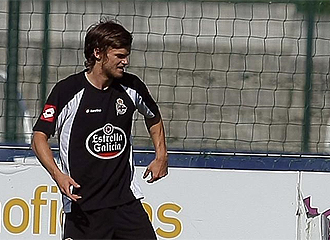 Rindaroy, durante un entrenamiento con el Deportivo de la Corua.