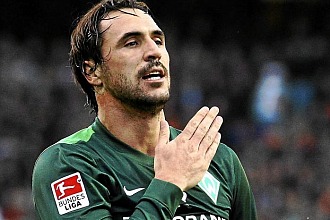 Hugo Almeida jugando con el Werder Bremen
