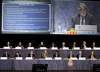 La Junta General de Accionistas del Espanyol 2010.