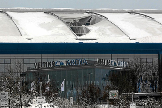 Imagen del Veltins Arena de Gelserkinchen, tras el hundimiendo de parte de la cubierta del estadio