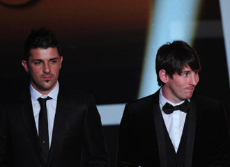 Villa junto a Leo Messi en la ceremonia del Baln de Oro.