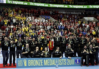 Los jugadores de la seleccin celebran el bronce.