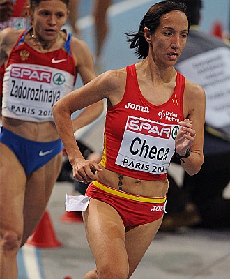Dolores Checa, en plena carrera de los 3.000 metros