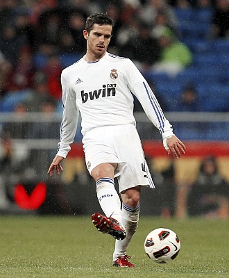 Gago, jugando con el Madrid