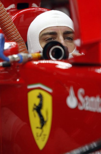 Fernando Alonso, en su Ferrari en Sepang.
