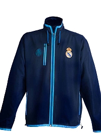 Hazte con una chaqueta oficial del Real Madrid como esta / MARCA