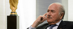 Blatter le dara el Baln de Oro a un espaol