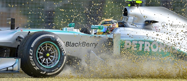 Hamilton: Que Rosberg est tercero demuestra que somos competitivos