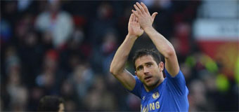El Chelsea asalta el tercer puesto
y Lampard celebra su gol 200