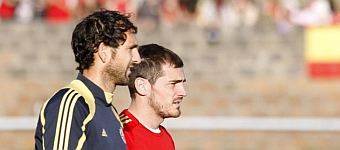 Apuestas: Quin ser el portero titular, Casillas o Diego Lpez?