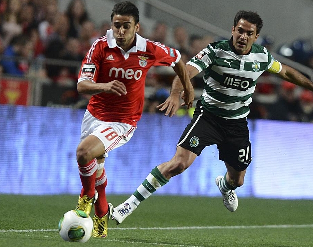 El Benfica vence en el derbi al Sporting y acaricia el ttulo