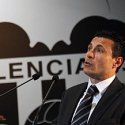 Salvo: Mathieu seguir siendo jugador del Valencia