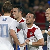 Holanda recupera la magia de Sneijder