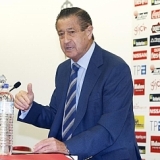 Vega-Arango deja la
presidencia del Sporting