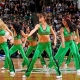 Los Boston Celtics buscan entrenador... y animadoras
