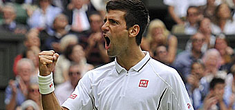 Djokovic tira de manual para su debut en Wimbledon