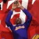 Los Lakers amnistiarn a Metta para ahorrarse 30 millones y Kobe lamenta su adis