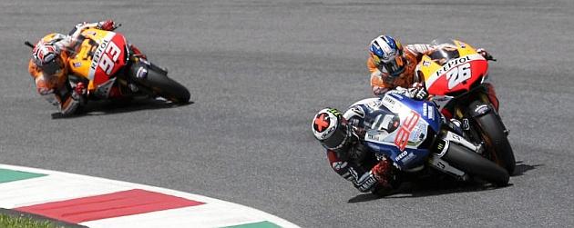 Lorenzo y Pedrosa, con Mrquez por detrs, en el GP de Italia / Foto: Reuters
