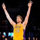 Pau Gasol se reivindica como lder de los Lakers ante la ausencia de Kobe