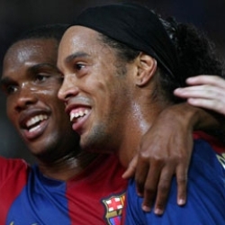Ronaldinho y Eto'o son la referencia para Messi y Neymar