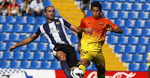 Mora y Araujo, durante el partido del Hrcules ante el Bara B / Manuel Lorenzo (Marca)