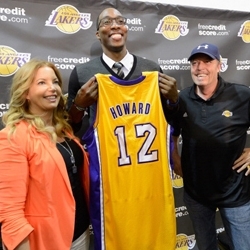 Jeanie Buss: Mi padre habra conseguido que Howard se quedara en los Lakers
