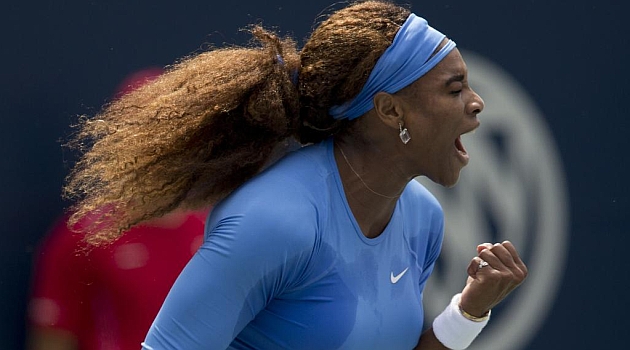 Serena Williams hace triplete en Toronto